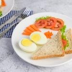 Mix Sprouts (200g), Pink Salt, Black Salt, Black Pepper, and Lemon (Package)